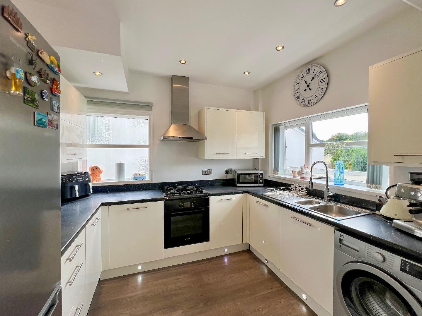 Parkfields Road, Bridgend, Bridgend County Borough, CF31 4BJ